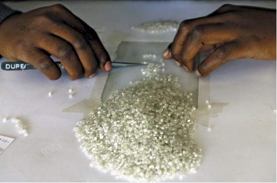 lot ongeslepen diamanten