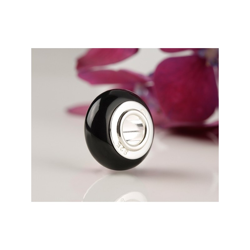 Edelsteenkraal met zwarte onyx