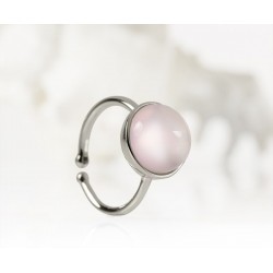 Verstelbare zilveren ring met ronde cabochon edelsteen