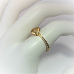 Geelgouden ring met ronde citrien