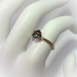 Geelgouden ring met grote smokey diamant