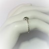Zilveren ring met ovale peridoot in dichte zetting