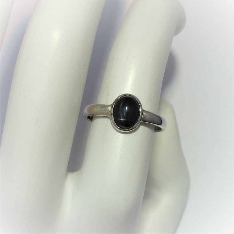 Ring met black star diopsied